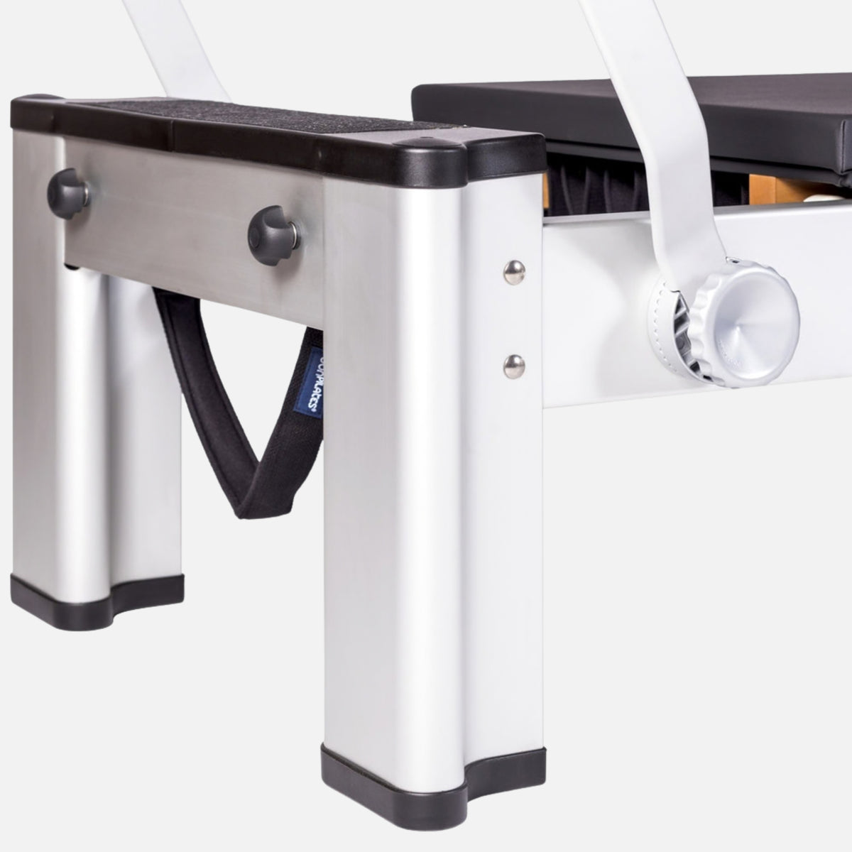 Reformer Monitor Silver
